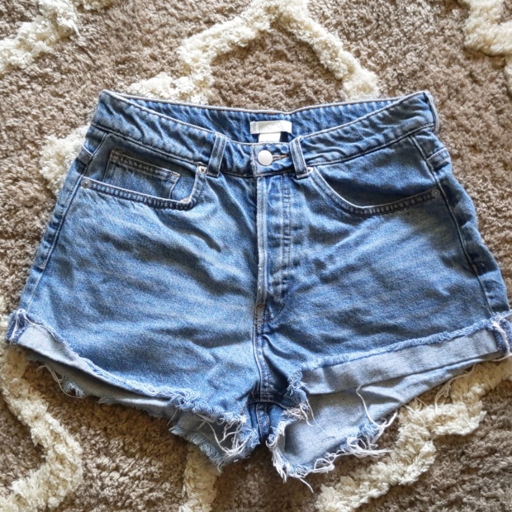 High rise shorts
